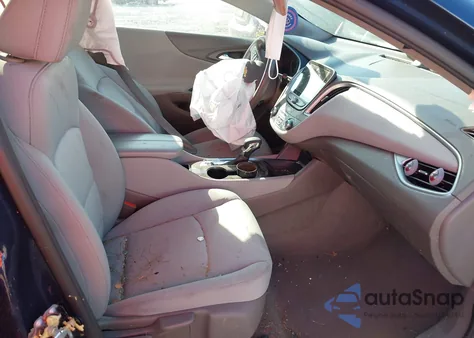 2022 Chevrolet Malibu Fwd Lt из США, поврежденный, VIN 1G1ZD5ST8NF150855